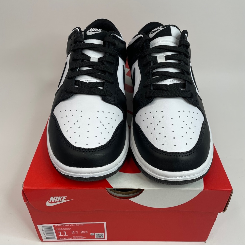 Nike Dunk Low Retro “Panda/Black White” 2023 - Picture 2 of 4